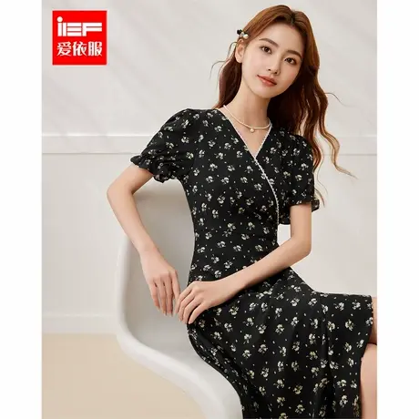 IEF/爱依服2025夏季新款碎花度假通勤流行小众设计感显瘦连衣中裙图片