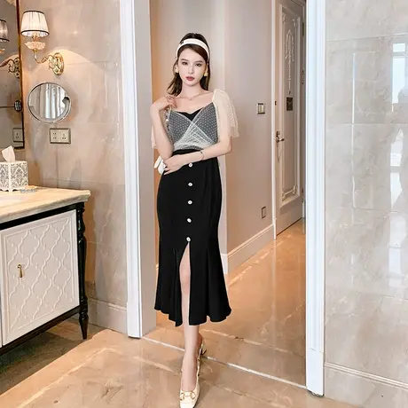 轻熟风网纱拼接连衣裙女202秋季新款赫本小黑裙收腰显瘦鱼尾裙子图片