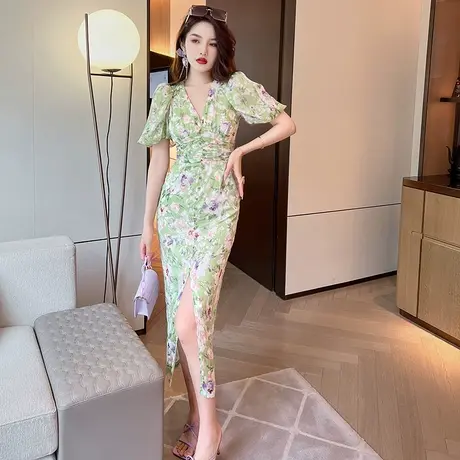 优雅气质温柔风御姐碎花连衣裙夏季高级感轻奢V领开叉包臀长裙子图片
