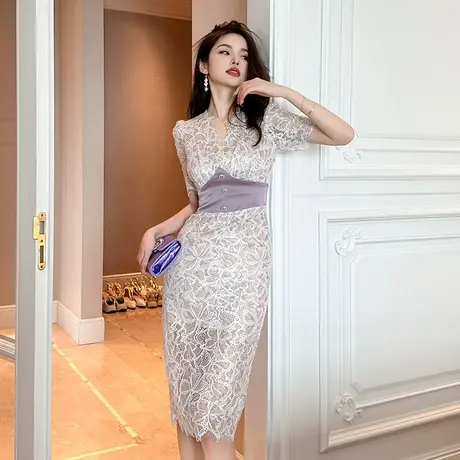 法式镂空质感高级感蕾丝连衣裙女夏季优雅修身包臀礼服裙子后开叉图片