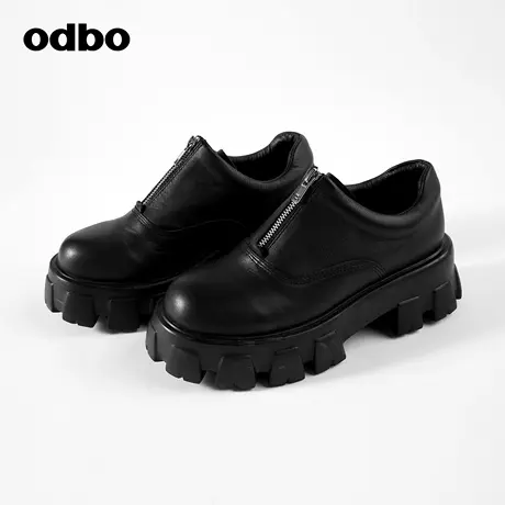 odbo/欧迪比欧原创设计厚底增高休闲靴女2023新款时尚圆头马丁靴图片