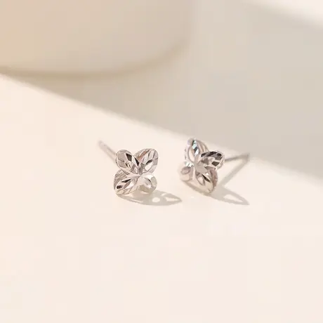碎冰冰耳钉2025新款爆款高级感pt950铂金白金花朵耳环品牌女图片
