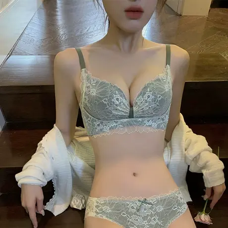 聚拢内衣女法式蕾丝性感胸罩无钢圈小胸调整型防下垂乳胶文胸套装图片