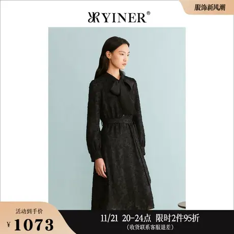 YINER音儿线上专选女装2023冬季蝴蝶结飘带小黑裙花纱连衣裙图片
