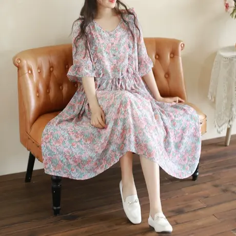 胖妹妹复古油画设计感印花连衣裙加大码2023夏装新款长裙200斤女图片