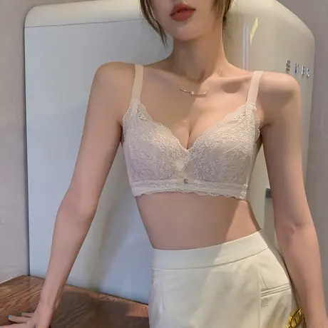小胸聚拢内衣女法式蕾丝云朵胸罩调整型收副乳上托防下垂文胸套装图片