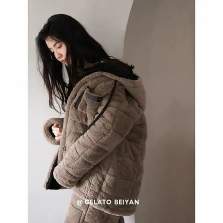 贝妍冬季三层珊瑚绒夹棉情侣睡衣女加厚连帽家居服男保暖棉袄套装图片