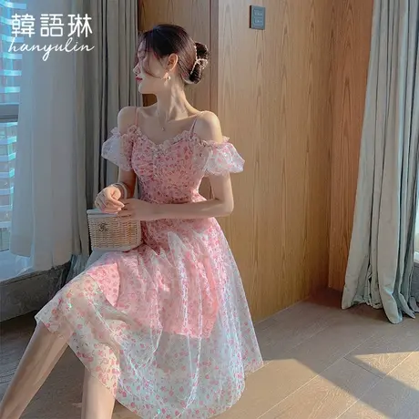 韩语琳粉色碎花连衣裙女秋新款泡泡袖网纱拼接大摆型吊带裙子图片