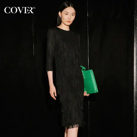 COVER秋季压褶工艺流苏黑色连衣裙图片