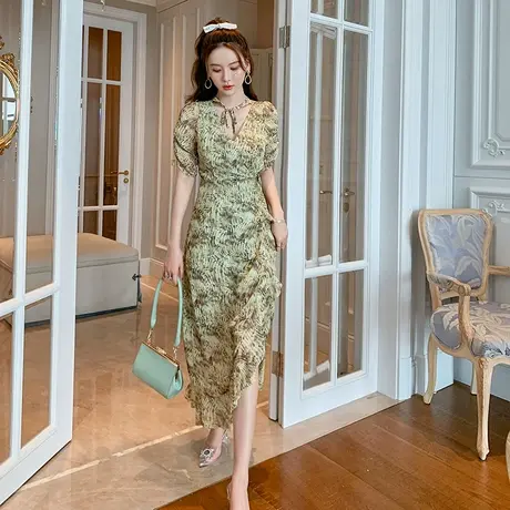 法式碎花连衣裙2023年新款女夏季薄款气质桔梗雪纺开叉鱼尾长裙子图片