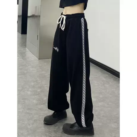 大码200斤运动卫裤女春夏季胖mm裤子bf风宽松刺绣直筒束脚裤ins潮图片