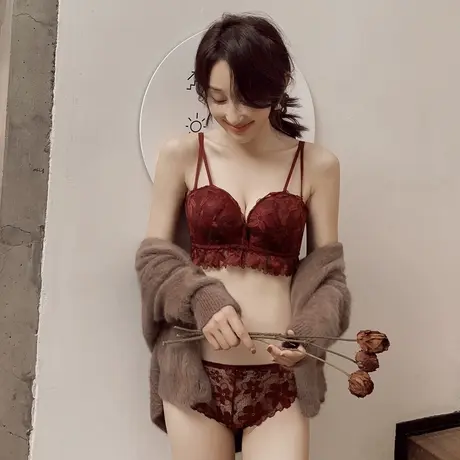 荷韵阁甜美加厚蕾丝无钢圈文胸套装性感深V小胸聚拢上托调整内衣图片