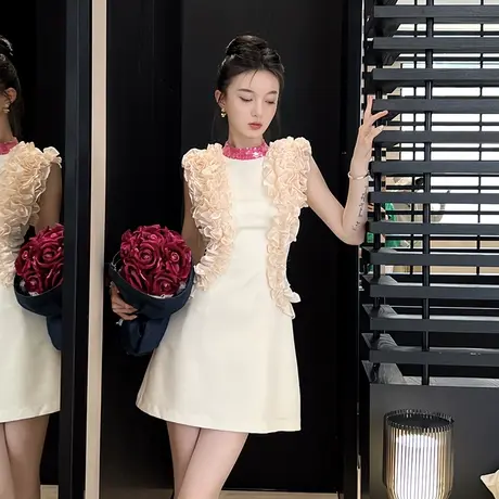 法式独特设计感无袖连衣裙洋气减龄名媛风轻奢显瘦修身A字裙夏季图片