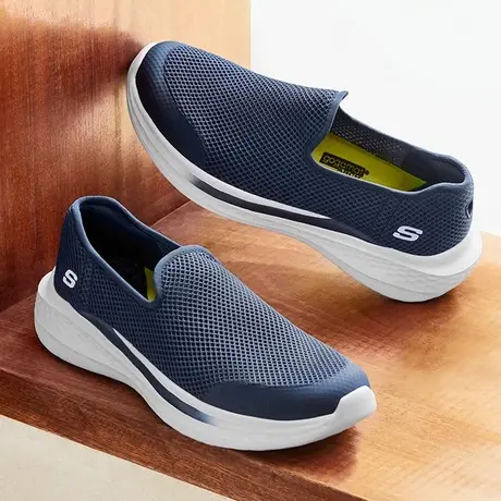 Skechers斯凯奇夏季男鞋网状透气舒适一脚蹬休闲鞋轻质缓震健步鞋图片