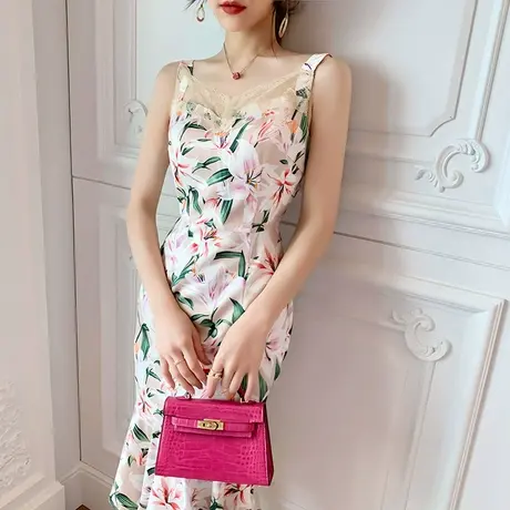 碎花蕾丝吊带连衣裙女夏法式小清新少女茶歇裙收腰显瘦包臀鱼尾裙图片
