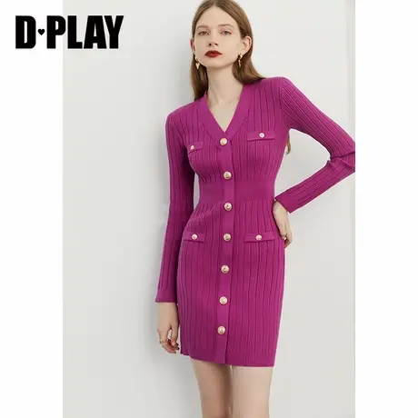 DPLAY【黑标】秋装新V领浮雕金属扣暗夜玫瑰紫修身针织连衣裙图片