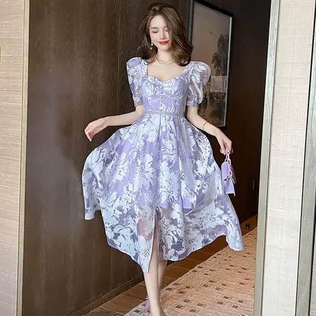 遮肚子显瘦印花欧根纱连衣裙女高腰修身方领泡泡袖优雅超仙公主裙图片