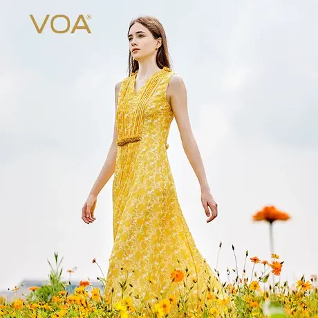 VOA真丝黄色印花乔其V领压褶木耳花装饰洋气减龄轻柔灵动仙女裙女图片