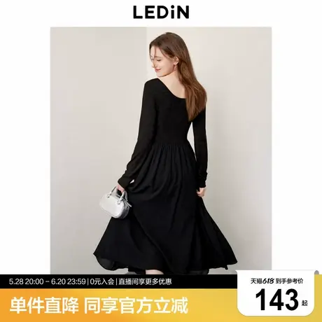 乐町甜美U领长袖连衣裙秋季新款芭蕾风拼接小黑裙腰侧绑带长裙图片