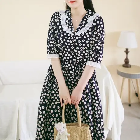 胖妹妹夏季2023新品棉质印花复古连衣裙加大码微胖花边领显瘦长裙图片