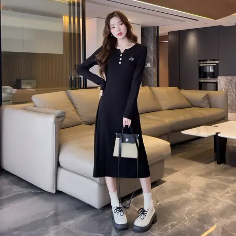唐狮气质御姐灰色长款连衣裙女秋冬季新款女装修身显瘦V领裙子TD图片