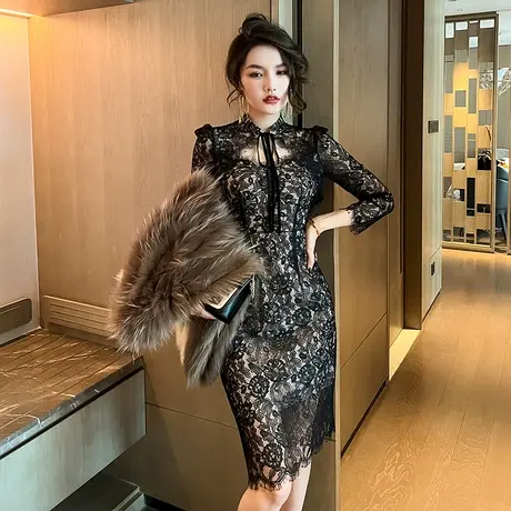 法式复古女神范气质镂空蕾丝连衣裙秋冬性感修身名媛风轻奢包臀裙图片