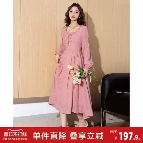 唐狮秋冬季新款女圆领连衣裙肌理感粉色长裙巨好看的早秋裙子图片